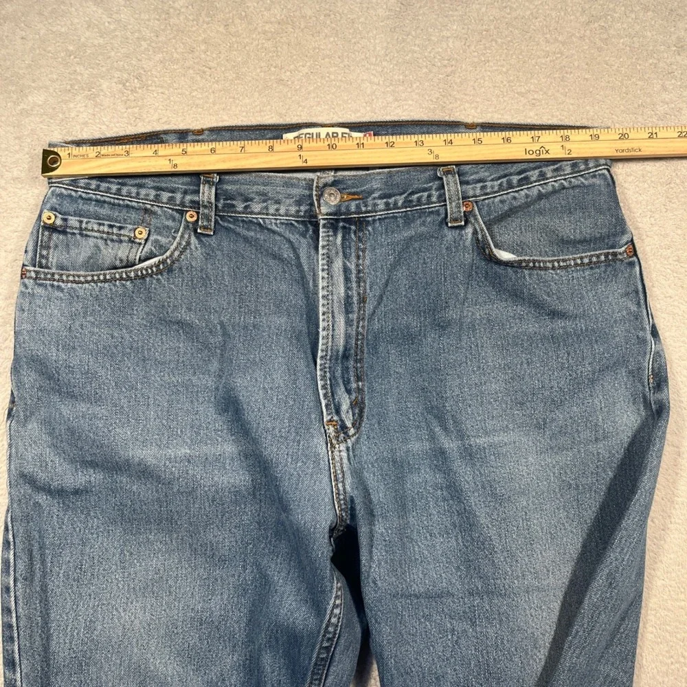 Vintage Y2K Levi's 505 Regular Fit Jeans‎ 100% Cotton Denim 42x30 Fits Like 40